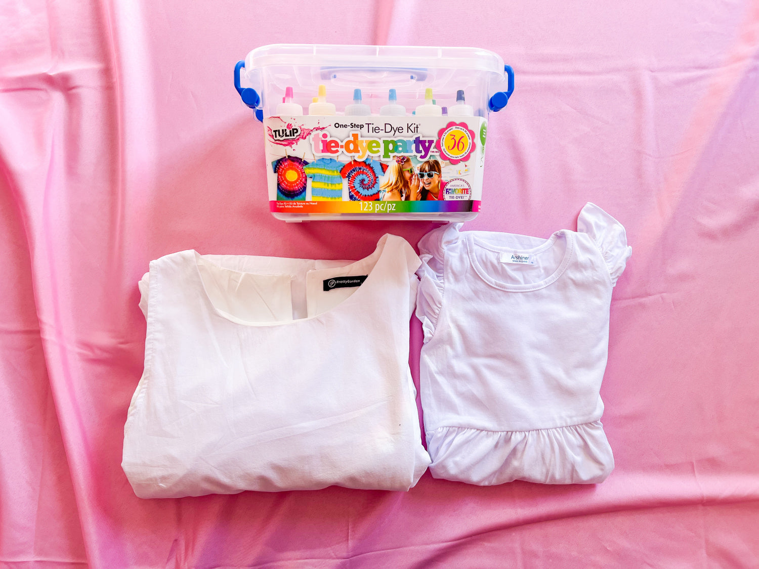 Prepare your mommy and me tie dye project