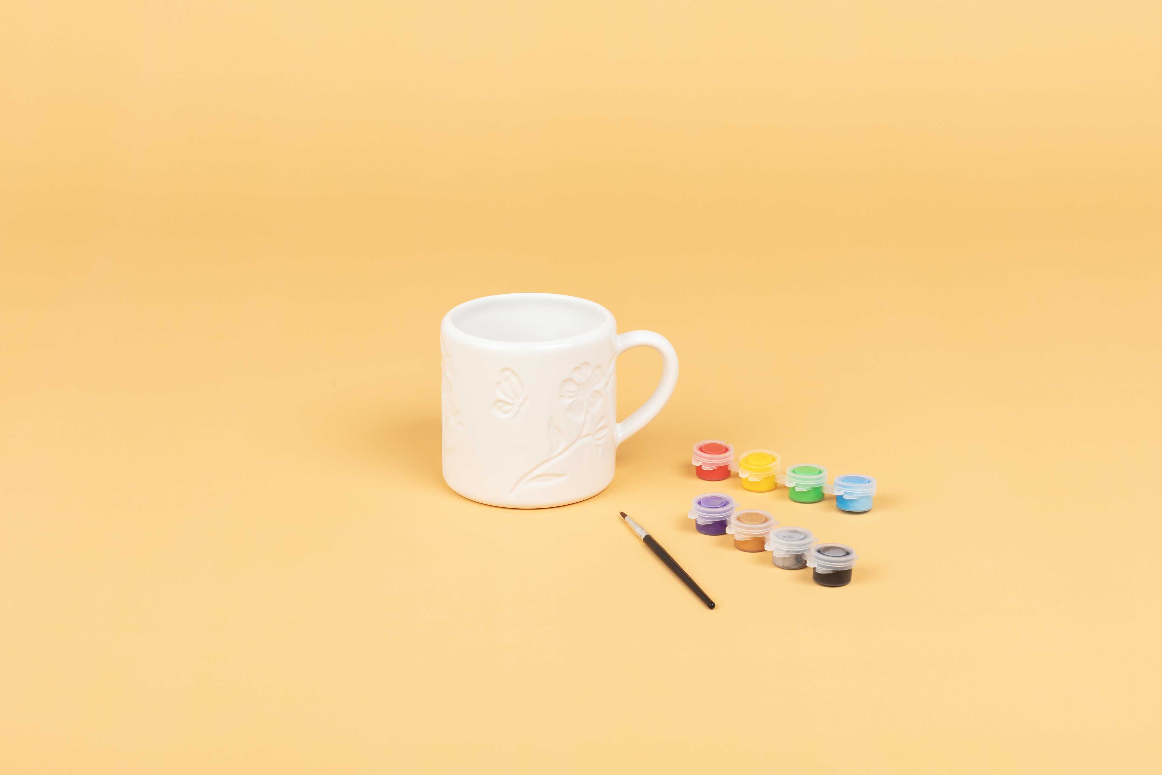 Prepare your mugs for painting
