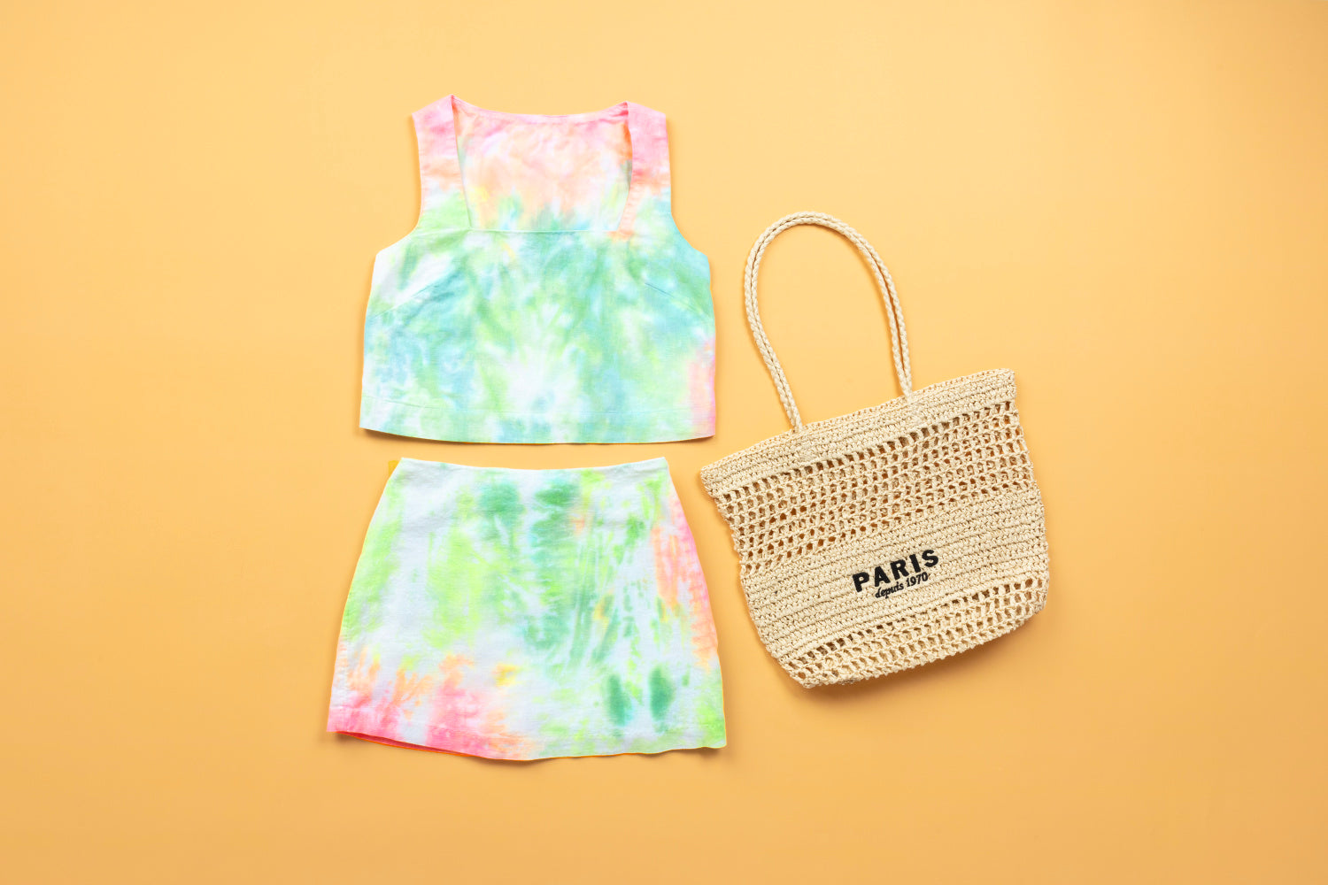 Earthy pastel freestyle tie-dye outfit