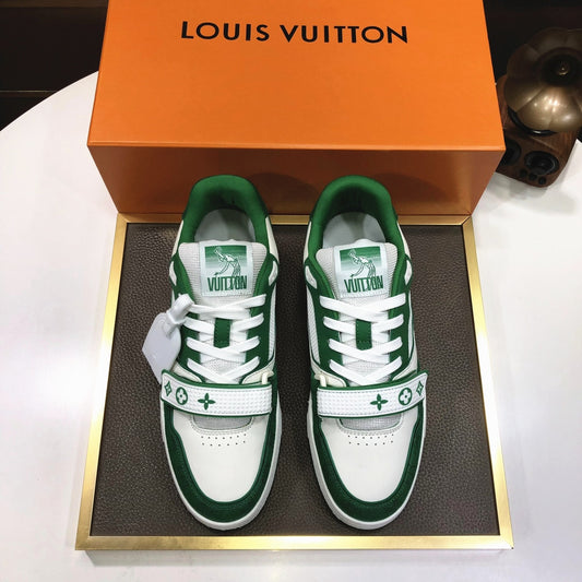 Louis Vuitton Trainer Sneakers (White) – Luxxe