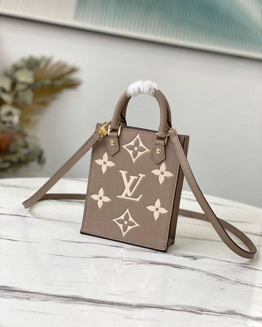 Pre-owned Louis Vuitton 2021 Petit Sac Plat Handbag In Pink