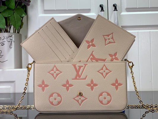 Louis Vuitton Over the Moon (Banana) – Luxxe