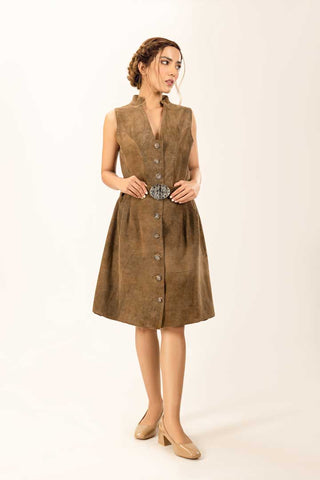 Chic Bavarian Charm: Elsa Forest Brown Leather Dress With Modern Tracht Influence