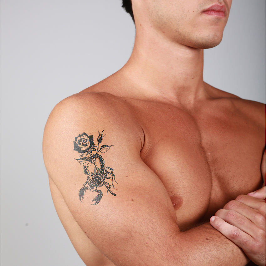 Tatouage éphémère scorpion