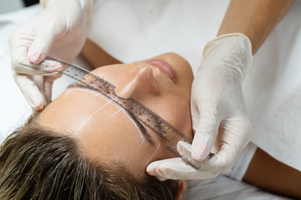 Picture of measuring eyebrows at Bianka Beaute, Bath