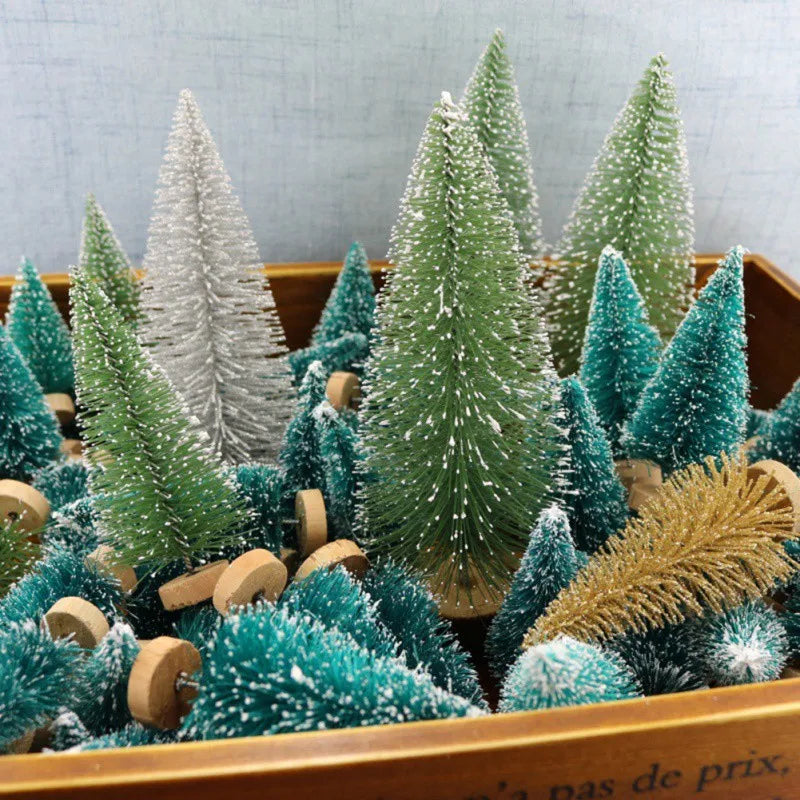 8-Piece Mini Christmas Tree Decoration Set - Image 13