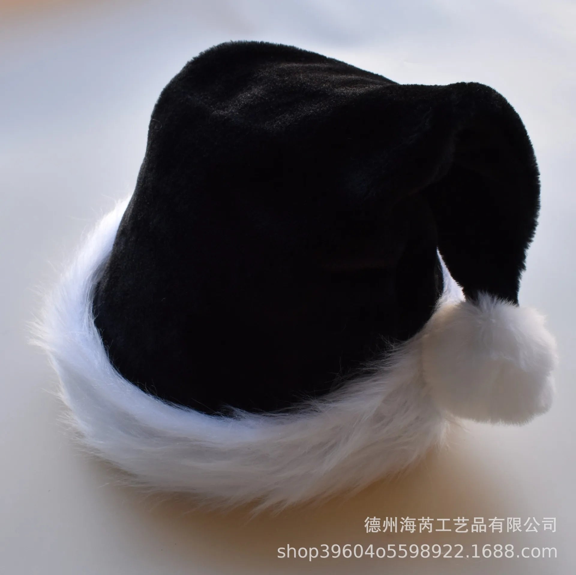 Festive Plush Christmas Hats for Family Fun - Image 19