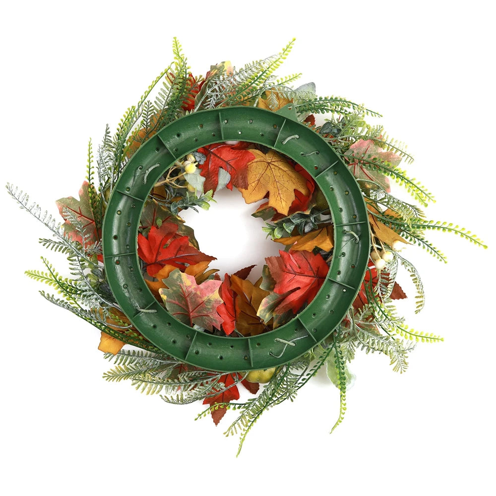 40cm Autumn Wreath with Berries and Pumpkins - Image 13