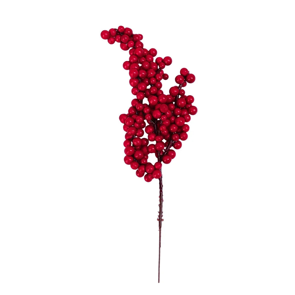Festive Red Berry Wreath for Christmas Décor - Image 22