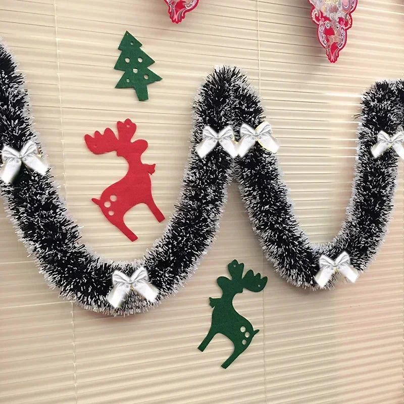 Festive Ribbon Bow Christmas Wreath for Decor - Image 7