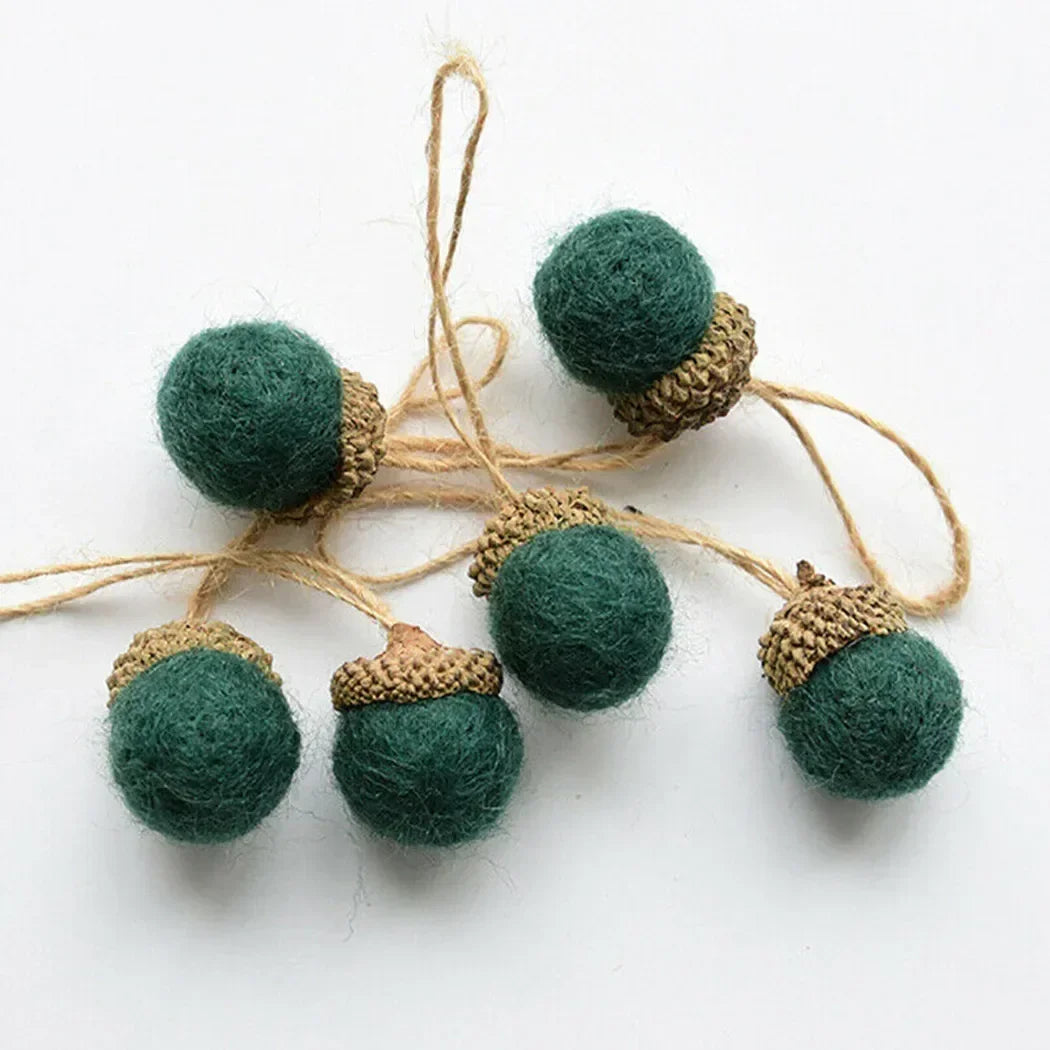Charming DIY Wool Felt Christmas Tree Ornaments - Image 10