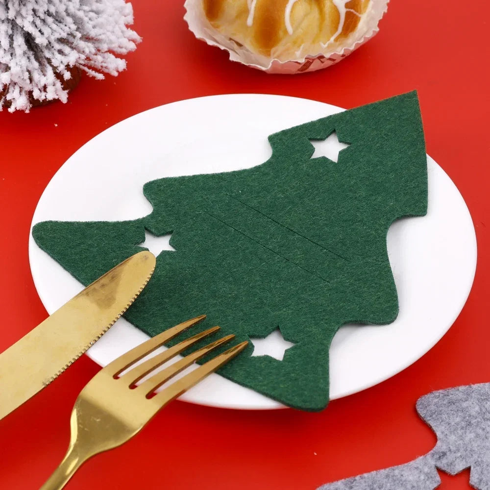 Charming Christmas Tree Cutlery Covers for Festive Tables - Image 8