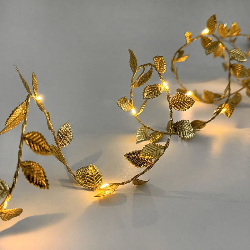 Enchanting 20LED Golden Leaves Fairy Lights for Holidays - Image 3