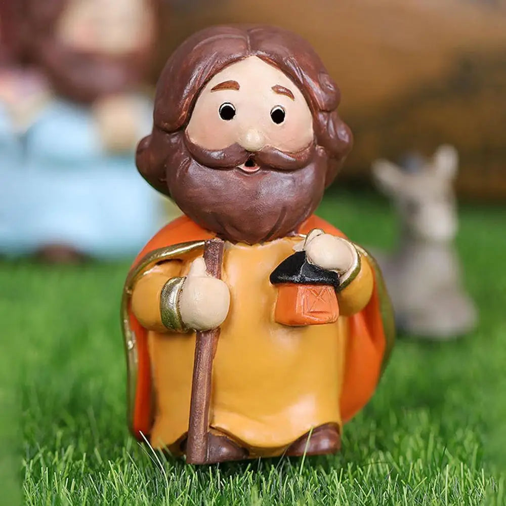Charming Resin Nativity Scene for Christmas Decor - Image 14