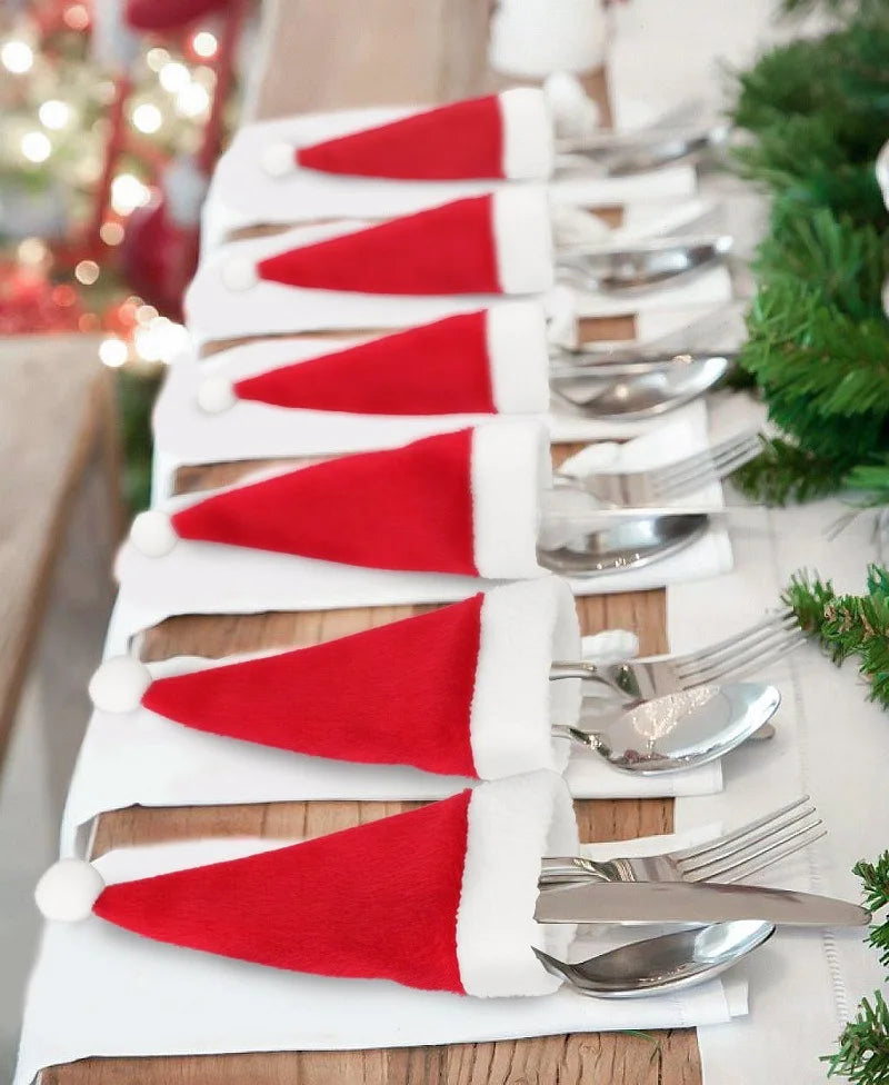 Festive Cutlery Holder Bags for Holiday Dining - Image 13