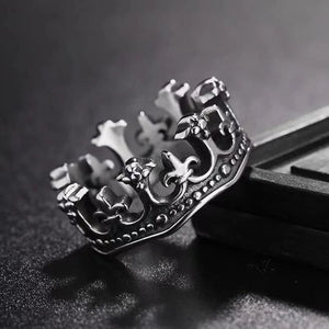Classic Retro Crown King Ring - BestShop