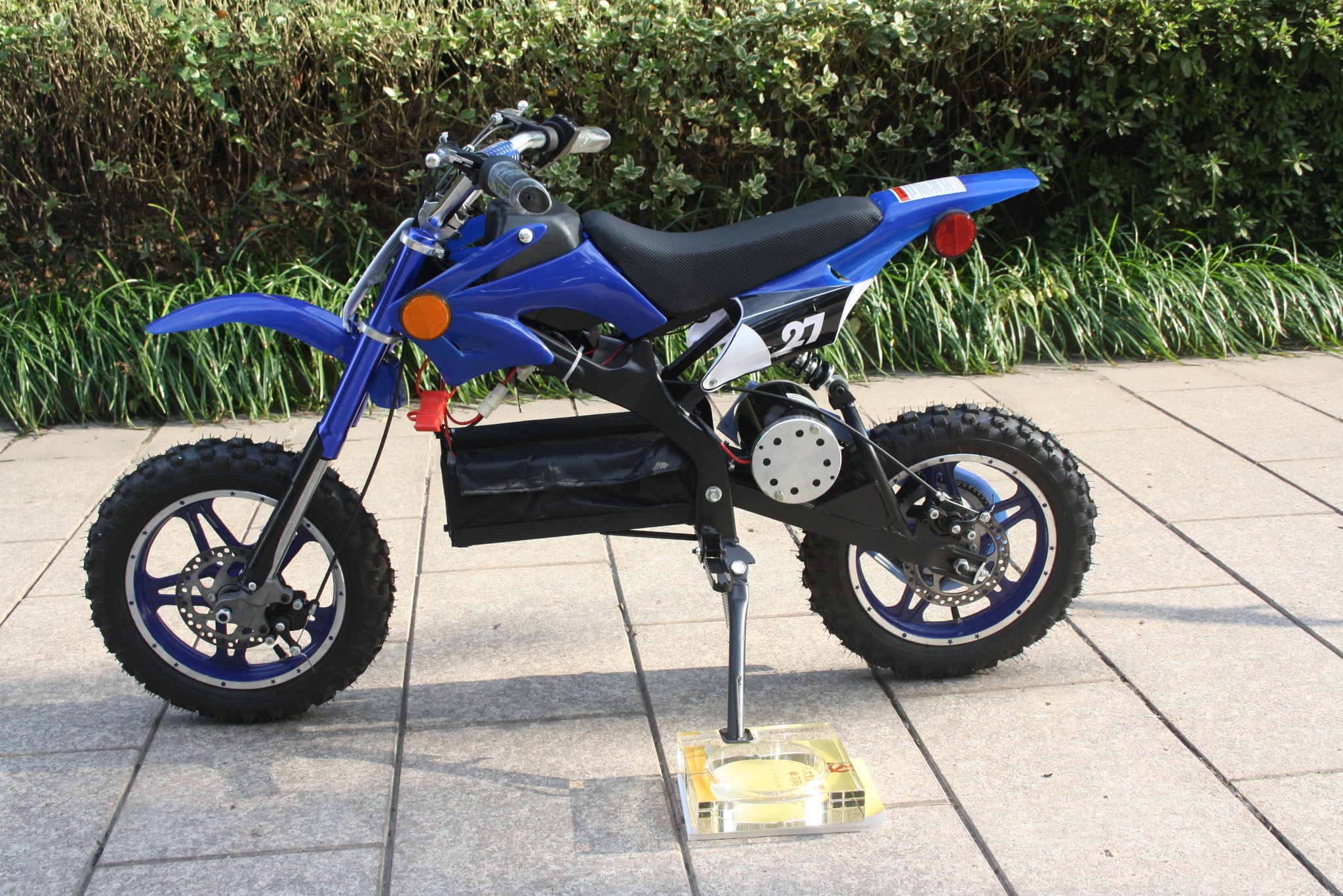 2020 Gio Electric Onyx 1000W 36V 12Ah 3 Speed Kids' Dirt Bike - Upzy