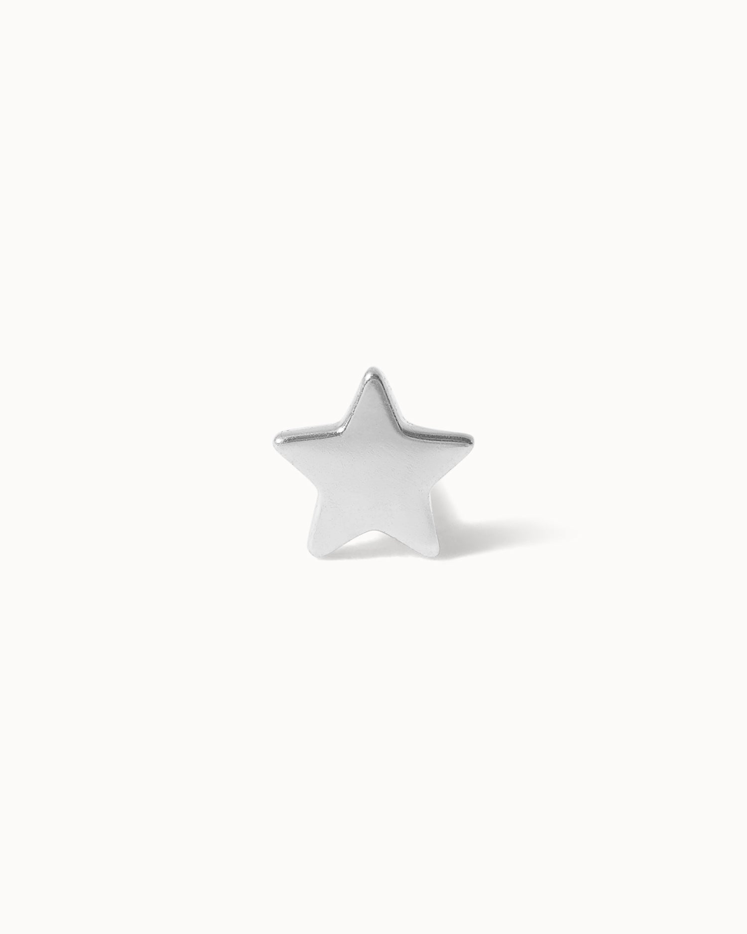 piercing-star-flat-back-stud-wg-1.jpg__PID:c507cc95-6cf4-4ec2-96cb-f4782c3362cc