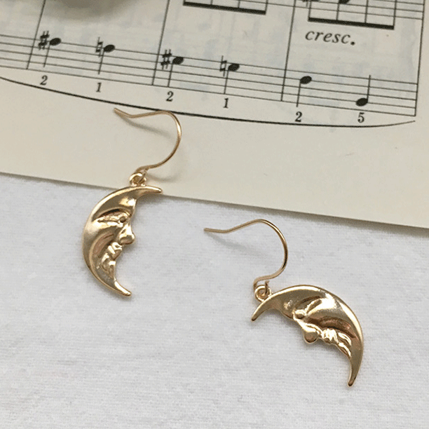 Luna Love Earrings