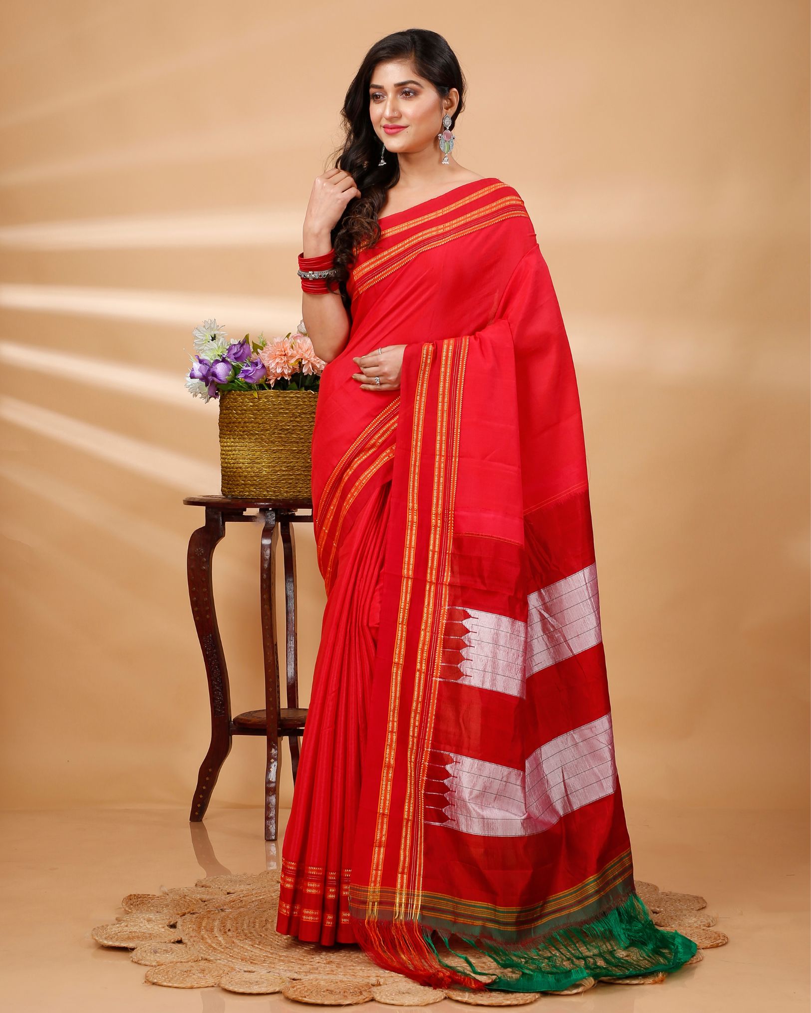 Suta - URJA (SAREE) It was a habit that her mother had... | Facebook