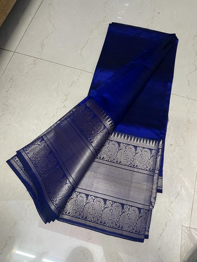 Exclusive Blue Zari Embroidered Handloom Saree with Silver Oxidised Thread  Jewellery Set for Women