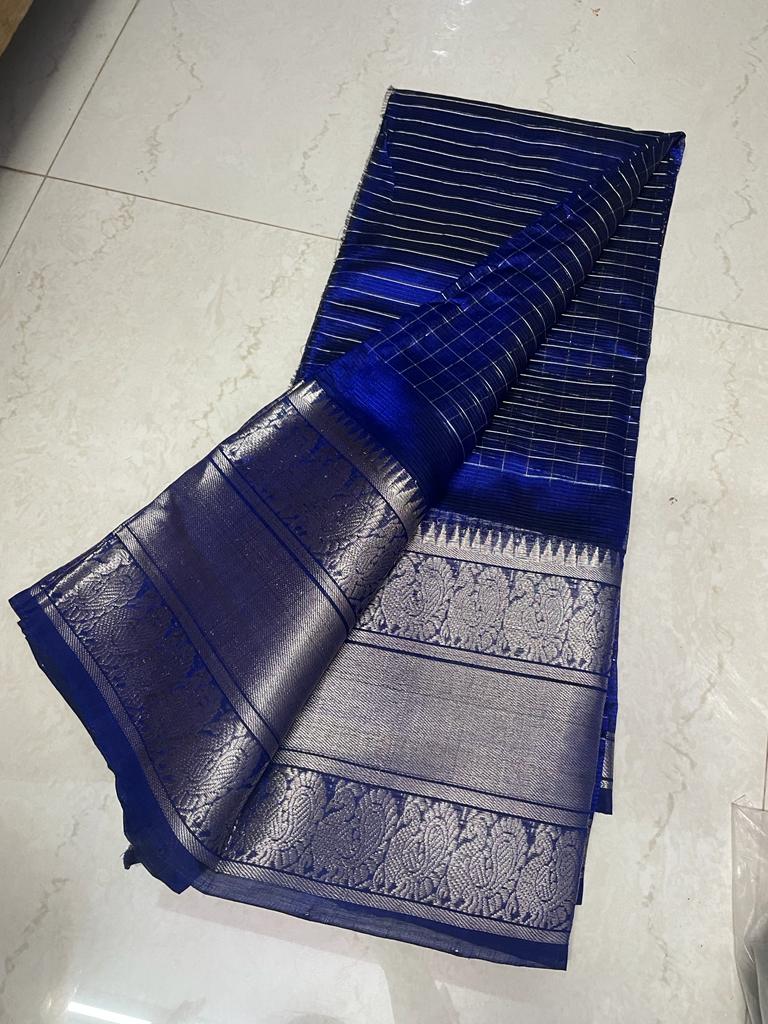 Mangalagiri Handloom Silk Saree Blue Color Silver Zari Checks with Kanchi  Border, running pallu and blouse - IndieHaat – Indiehaat.com