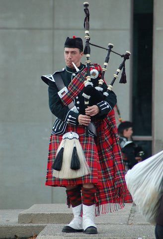 Highland Dress piper