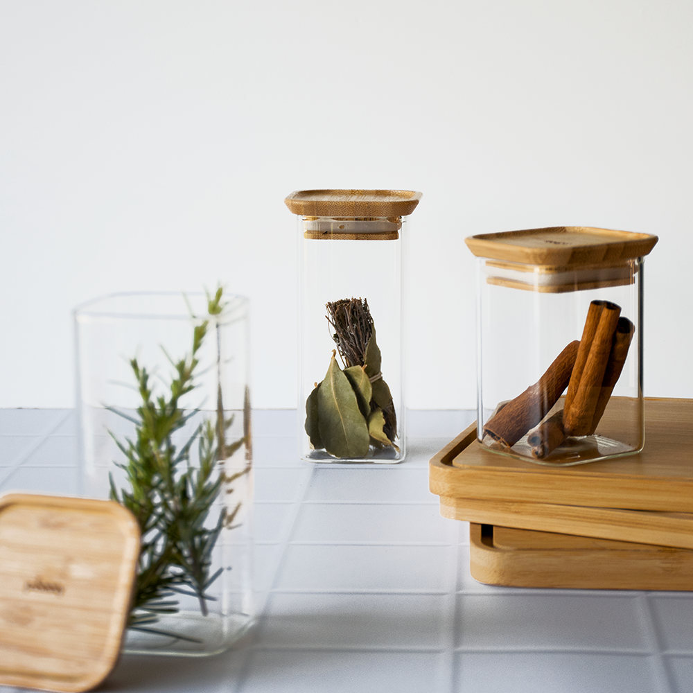 Pebbly Storage Jar with Spoon - Interismo Online Shop Global