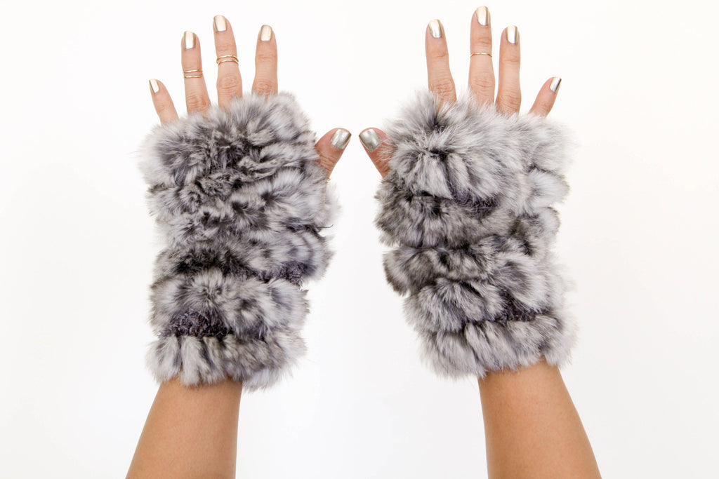 fur mittens