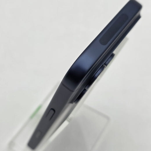 Factory Unlocked Apple iPhone 17 Pro 256GB Blue Titanium M67M4LL/A image 8