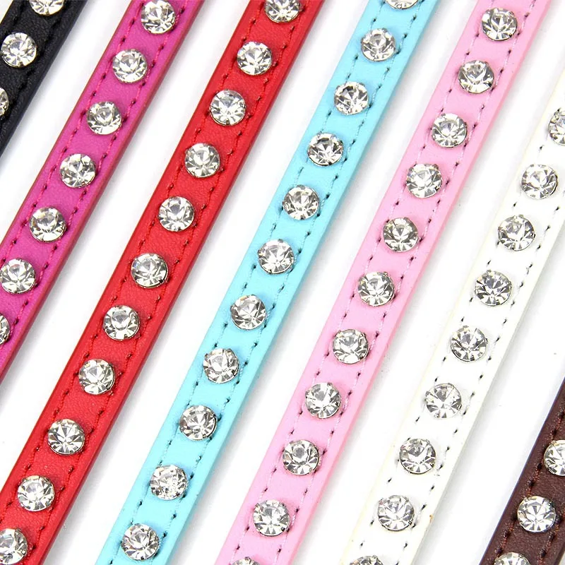 Collier à strass pour chat et chiot conçu en PU de qualité