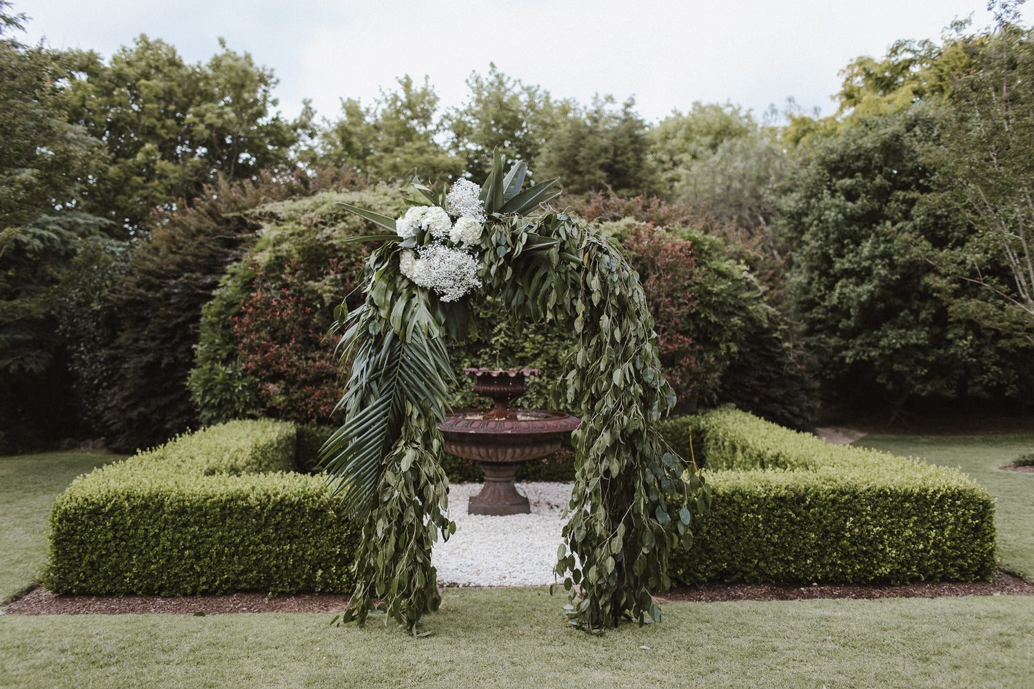 bells at killcare lawn