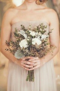 rustic-wedding-bouquet