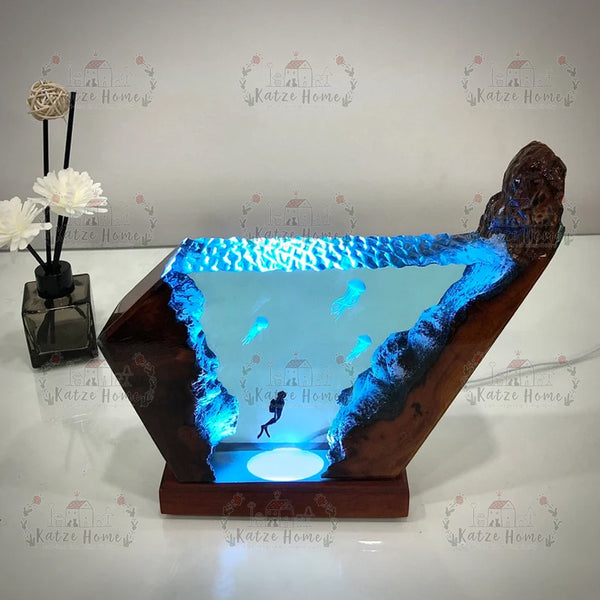 Jellyfish and Diver in Abyss Ocean Resin Lamp