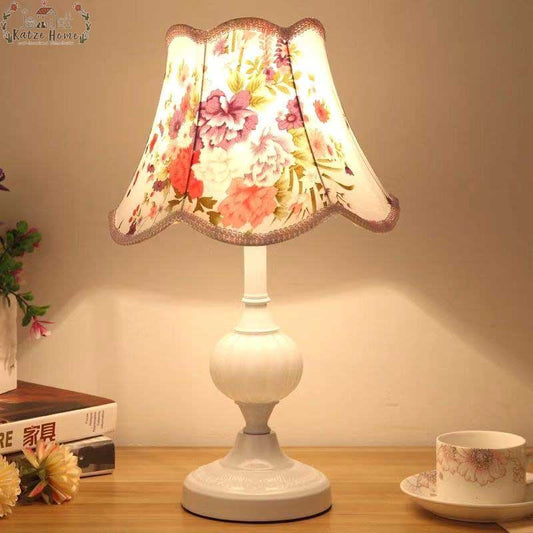 Aesthetic Pastel Wooden Table Reading Lamp – Katze Home