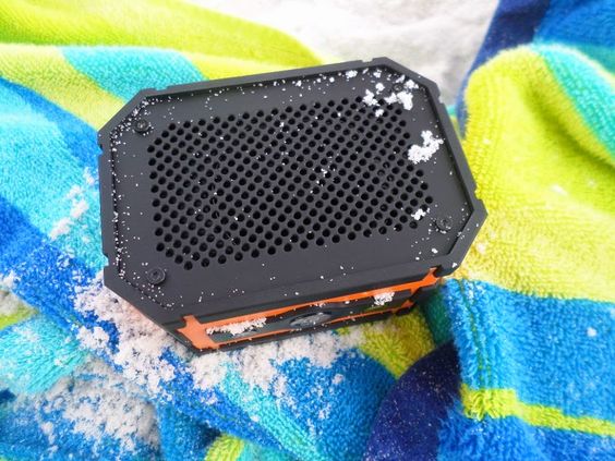Waterproof speaker - Housewarming Gifts for Beach House