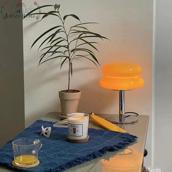Italian Stained Glass Egg Tart Table Lamp - Retro Aesthetic