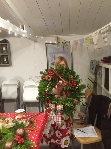 Christmas Wreath Making Class - www.lovinglymadeltd.co.uk