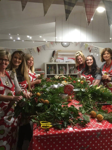 Christmas Wreath Making Class - www.lovinglymadeltd.co.uk