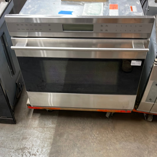 Wolf E Series 30 Built-In Single Oven - SO30TE/S/TH
