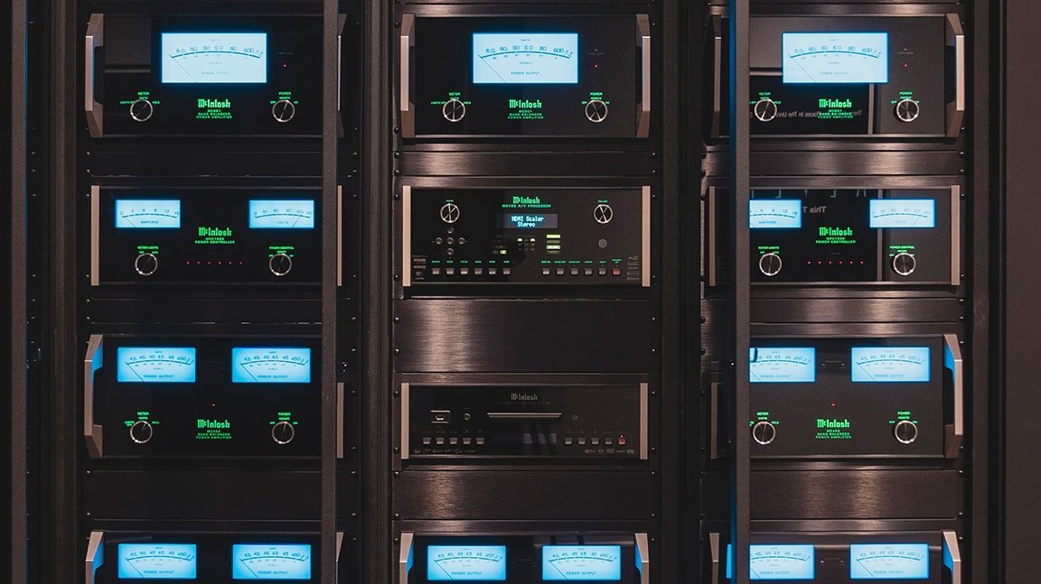 Front View of McIntosh Rack