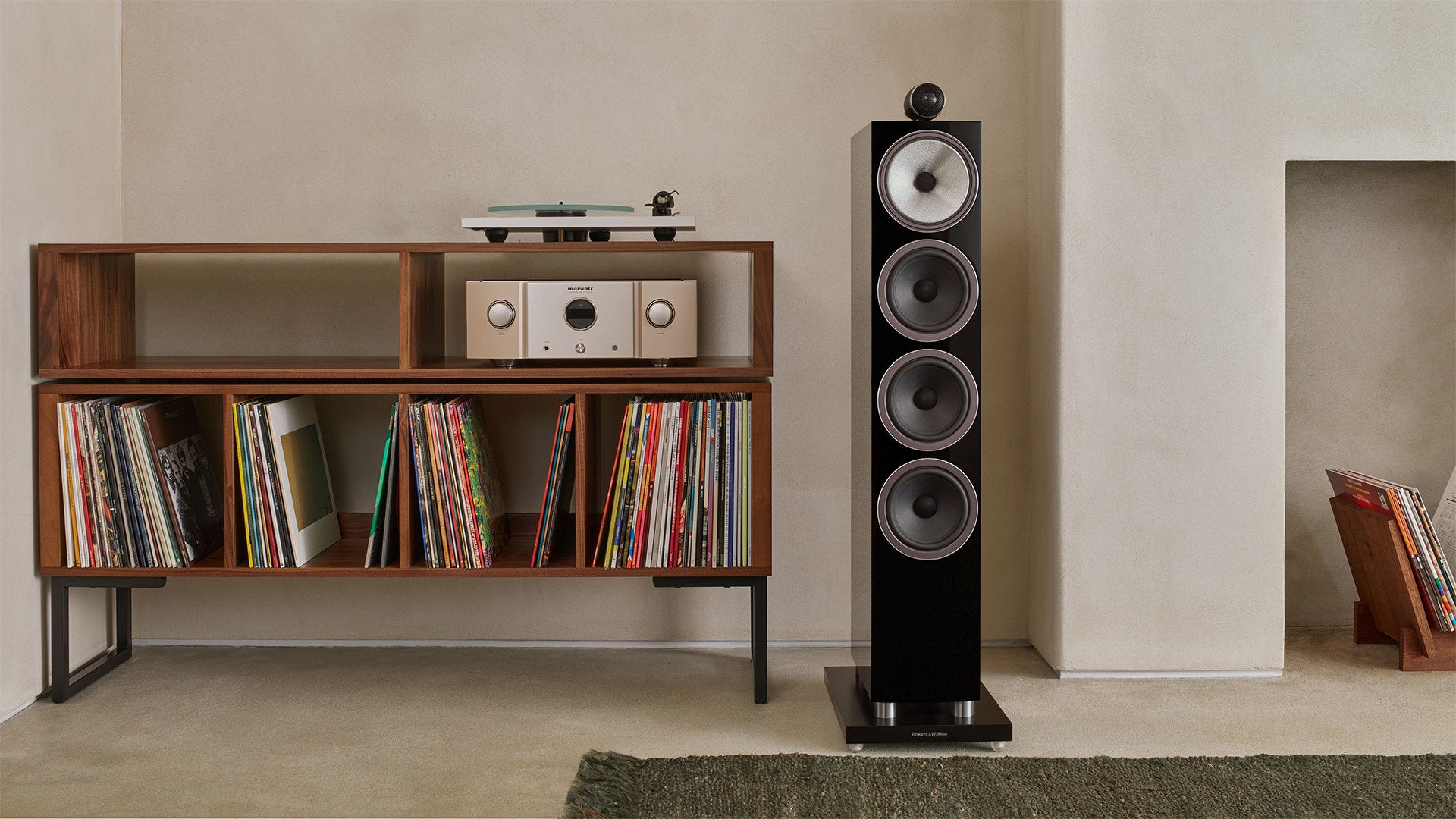 Floorstanding Speakers