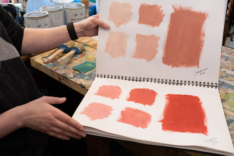 Choosing and mixing colours in a sketchbook