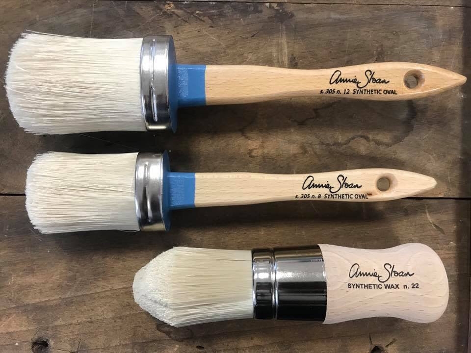 annie sloan paint brushes