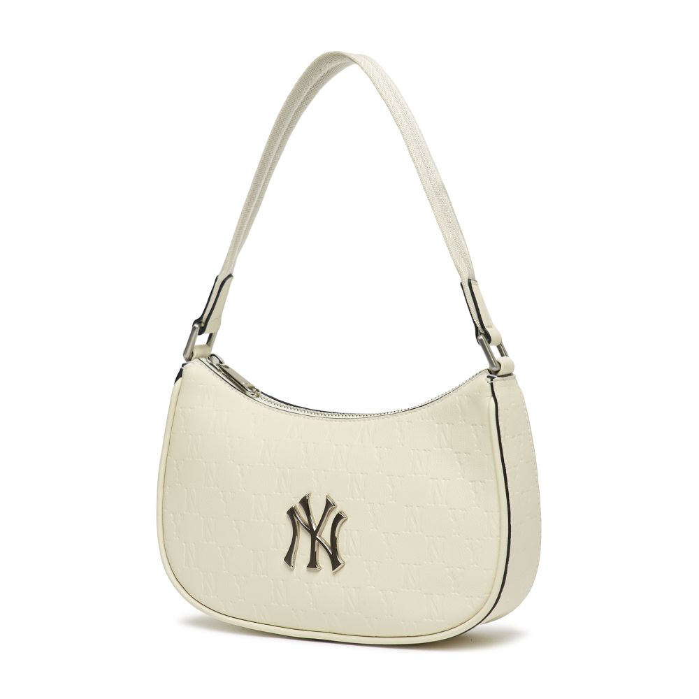 กระเป๋าทรงโฮโบ JACQUARD MONOGRAM NEW YORK YANKEES HOBO BAG