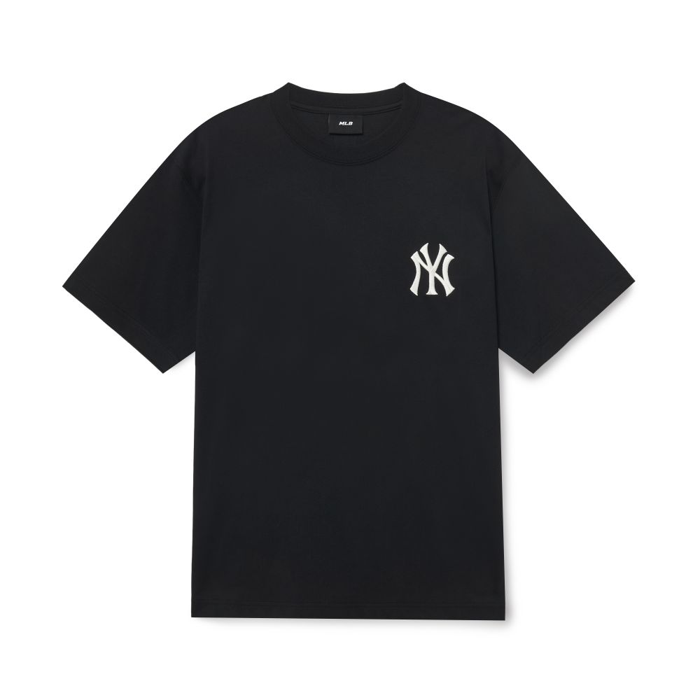 New York Yankees All Over Print Black T-Shirt