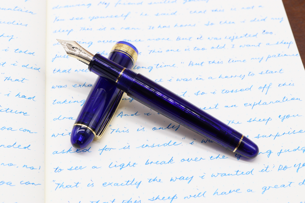 PLATINUM #3776 CENTURY in CHARTRES BLUE 14k Gold Nib Fountain Pen - Buchan's Kerrisdale Stationery Store