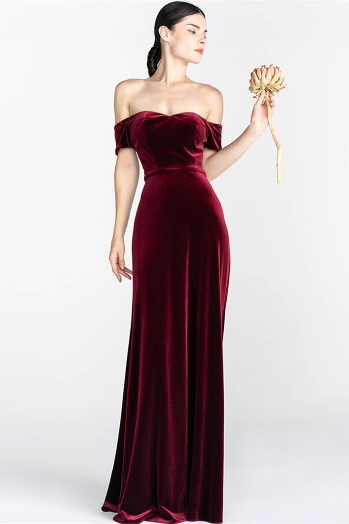 Old Hollywood Burgundy Velvet Sleeved Sweetheart Gown – Bella Valentina LA