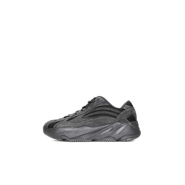 yeezy boost 700 v2 vanta kids