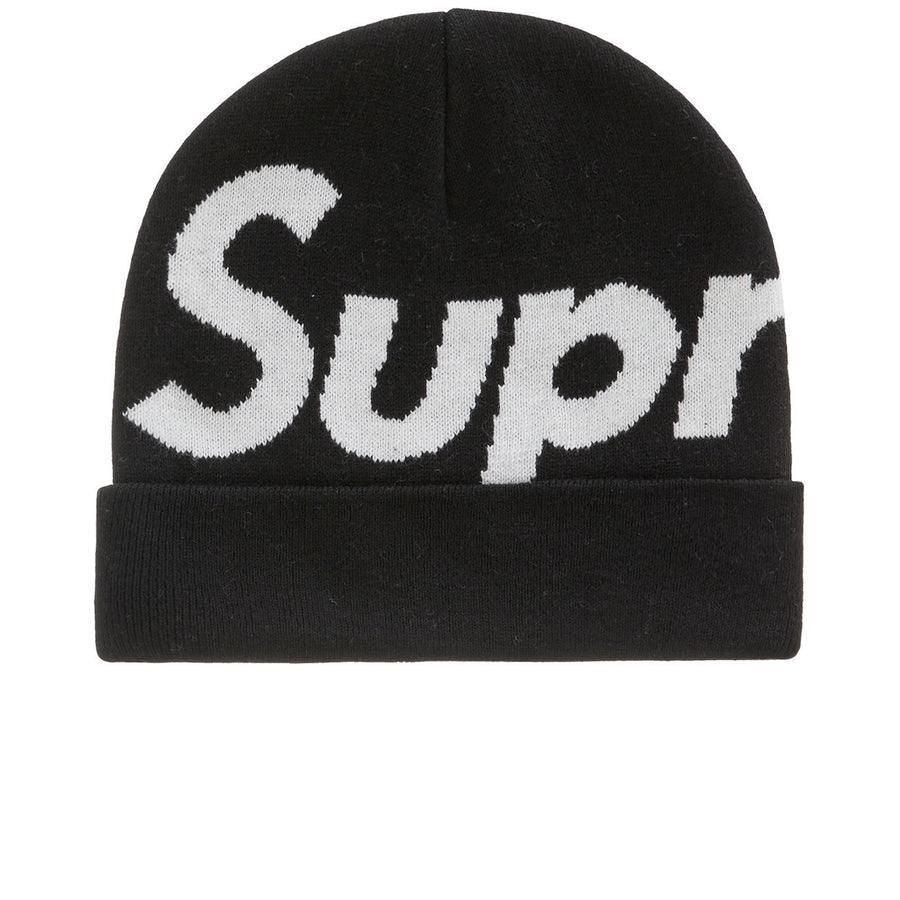 15 Supreme beanie Stock Pictures, Editorial Images and Stock Photos